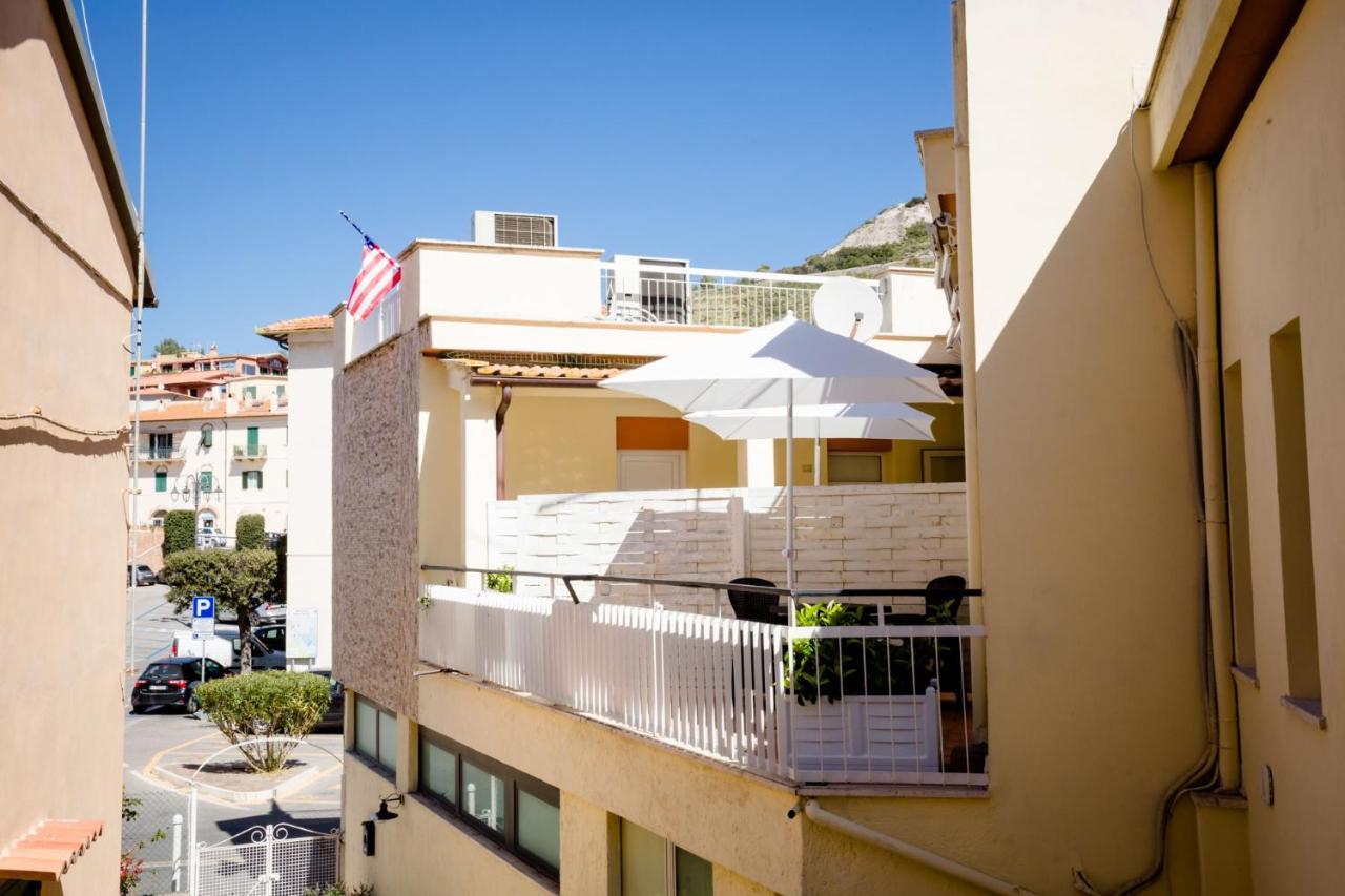 Hotel Conchiglia Porto Ercole  Exteriör bild